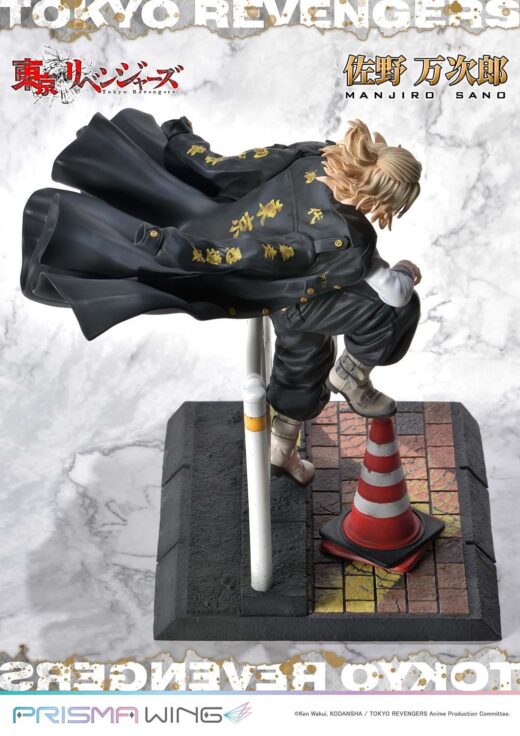 Descubre el apasionante mundo de Estatua Prisma Wing Manjiro Sano 23 cm.