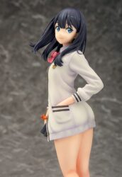 Descubre el apasionante mundo de Estatua SSSS Gridman Rikka Takarada.