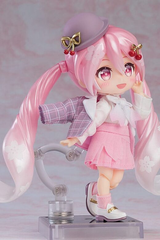Descubre el apasionante mundo de Figura Doll Sakura Miku Hanami Outfit.