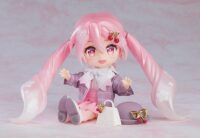 Descubre el apasionante mundo de Figura Doll Sakura Miku Hanami Outfit.