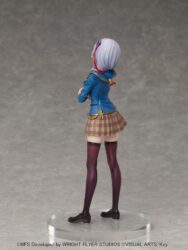 Descubre el apasionante mundo de Estatua Heaven Burns Red Yuki 19 cm.