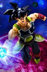 Descubre el apasionante mundo de Figura SH Figuarts Super Saiyan Trunks.