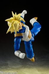 Descubre el apasionante mundo de Figura SH Figuarts Super Saiyan Trunks.