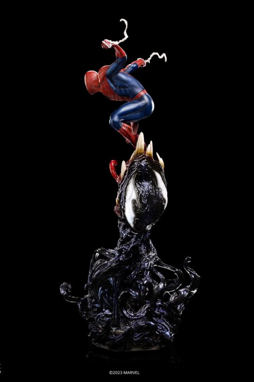 Descubre el apasionante mundo de Estatua Art Scale Deluxe Marvel Spider Man.
