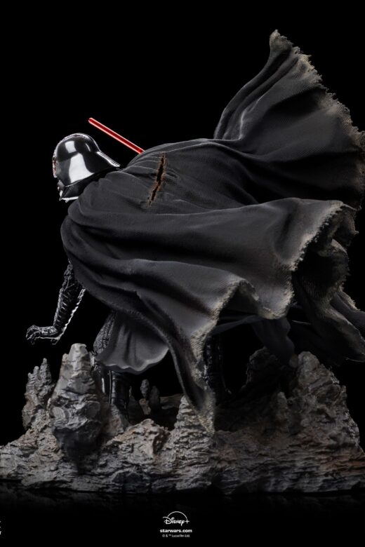 Descubre el apasionante mundo de Estatua BDS Art Scale Darth Vader 24 cm.