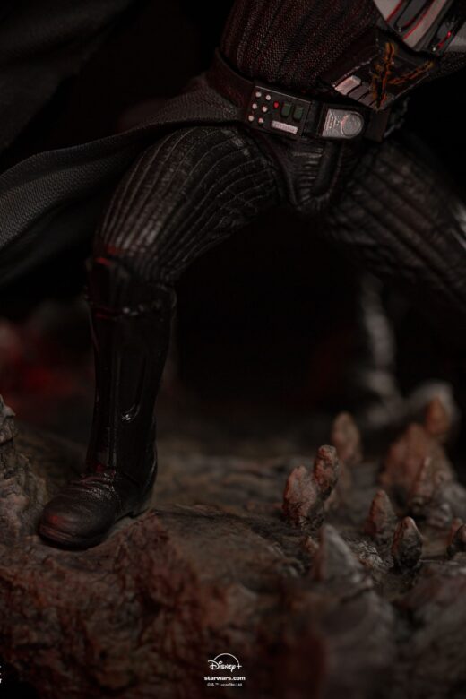 Descubre el apasionante mundo de Estatua BDS Art Scale Darth Vader 24 cm.