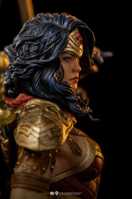 Descubre el apasionante mundo de Estatua BDS Art Scale Wonder Woman 30 cm.
