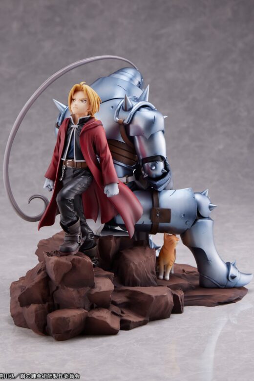Descubre el apasionante mundo de Estatua Edward Elric and Alphonse Elric.
