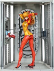 Descubre el apasionante mundo de Estatua Evangelion Asuka Shikinami Langley 23cm.