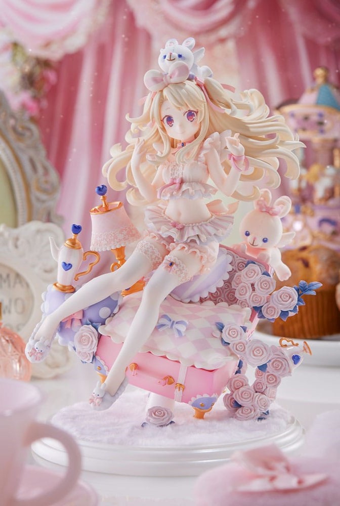 Descubre el apasionante mundo de Estatua Fate Illyasviel von Einzbern loungewear.