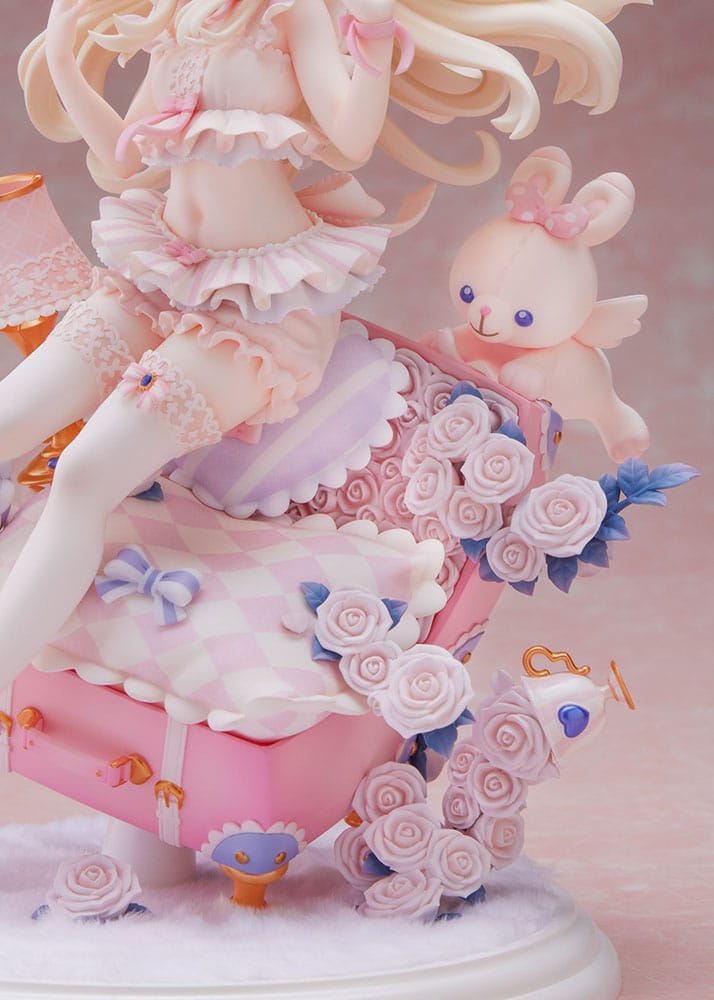 Descubre el apasionante mundo de Estatua Fate Illyasviel von Einzbern loungewear.