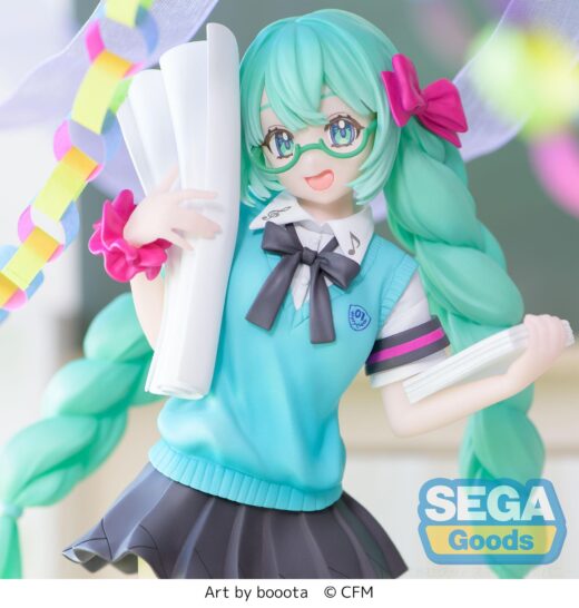 Descubre el apasionante mundo de Estatua Hatsune Miku 16th Anniversary Booota Version.