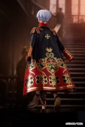 Descubre el apasionante mundo de Estatua Manjiro Sano Volume 24 Cover Illustration.