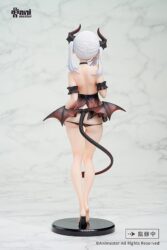 Descubre el apasionante mundo de Estatua Original Character Little Demon Lilith 28 cm.