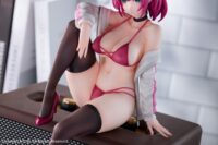 Descubre el apasionante mundo de Estatua Original Character Mary and Ellie.