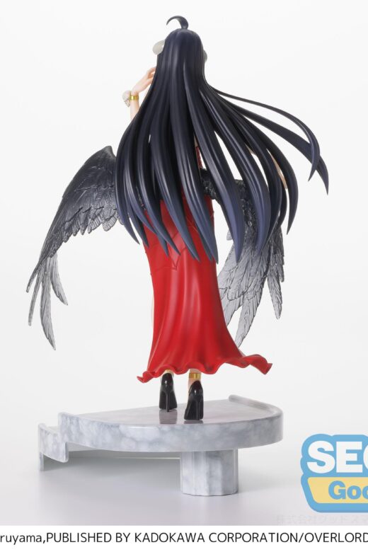 Descubre el apasionante mundo de Estatua Overlord Albedo 23 cm SEGA.
