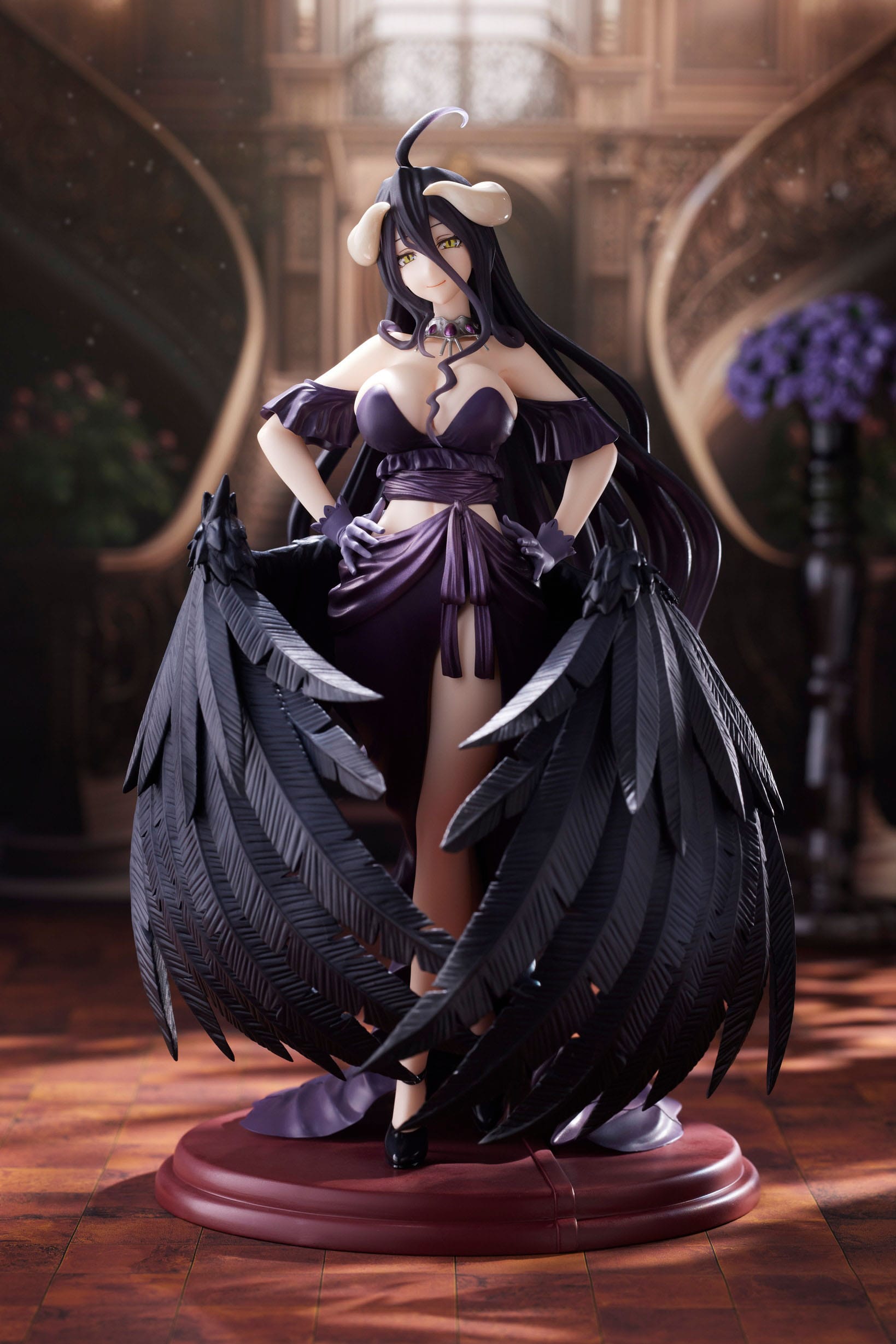 Descubre el apasionante mundo de Estatua Overlord Albedo Black Dress Version.