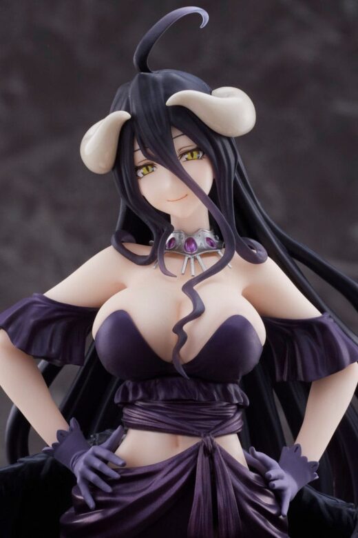 Descubre el apasionante mundo de Estatua Overlord Albedo Black Dress Version.