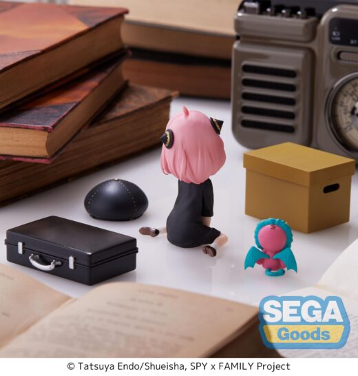 Descubre el apasionante mundo de Estatua SpyxFamily Anya Forger 7 cm.