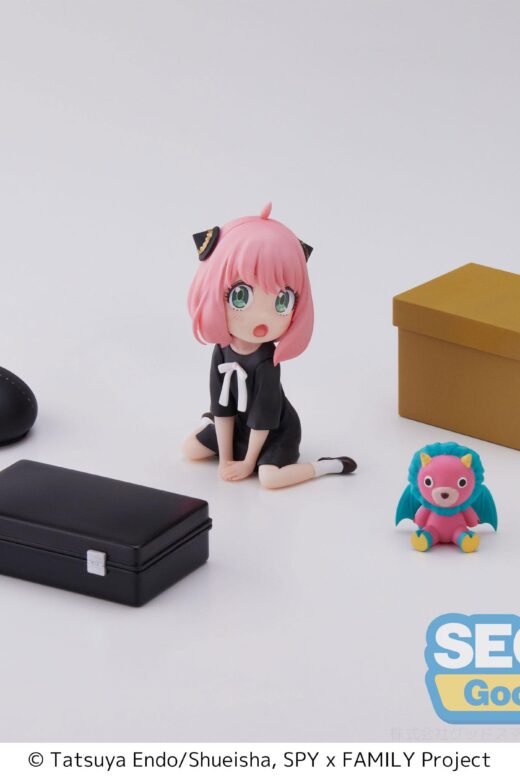 Descubre el apasionante mundo de Estatua SpyxFamily Anya Forger 7 cm.