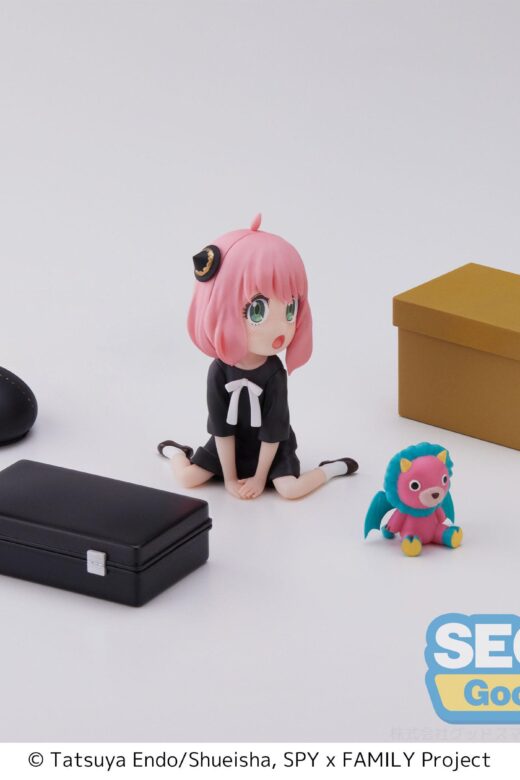 Descubre el apasionante mundo de Estatua SpyxFamily Anya Forger 7 cm.