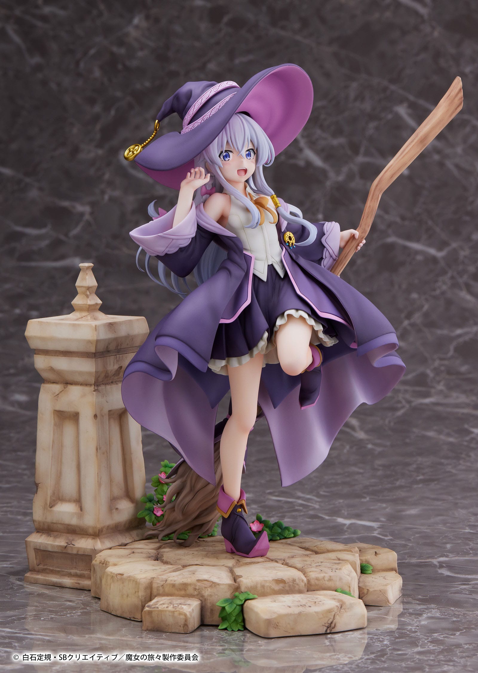 Descubre el apasionante mundo de Estatua Wandering Witch Elaina 25 cm.