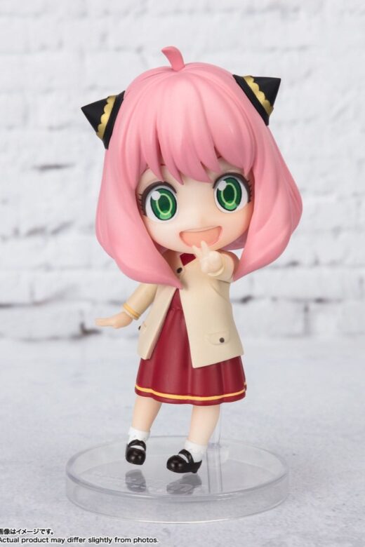 Figura Figuarts mini Anya Forger Odekeke Outfit