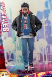 Descubre el apasionante mundo de Figura Movie Masterpiece Miles Morales.