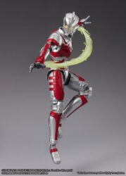 Descubre el apasionante mundo de Figura SH Figuarts Ultraman Suit Ace.