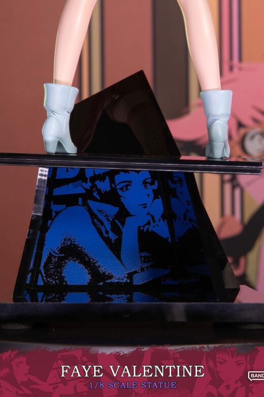 Descubre el apasionante mundo de Estatua Cowboy Bebop Faye Valentine 32 cm.