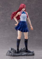 Descubre el apasionante mundo de Estatua Fairy Tail Erza Scarlet 32 cm.