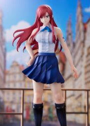 Descubre el apasionante mundo de Estatua Fairy Tail Erza Scarlet 32 cm.