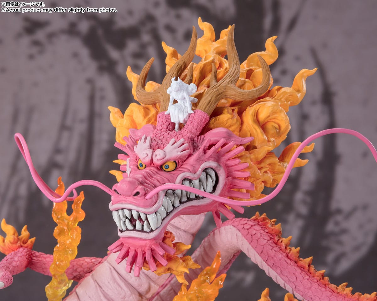 Descubre el apasionante mundo de Estatua Kouzuki Momonosuke Twin Dragons.