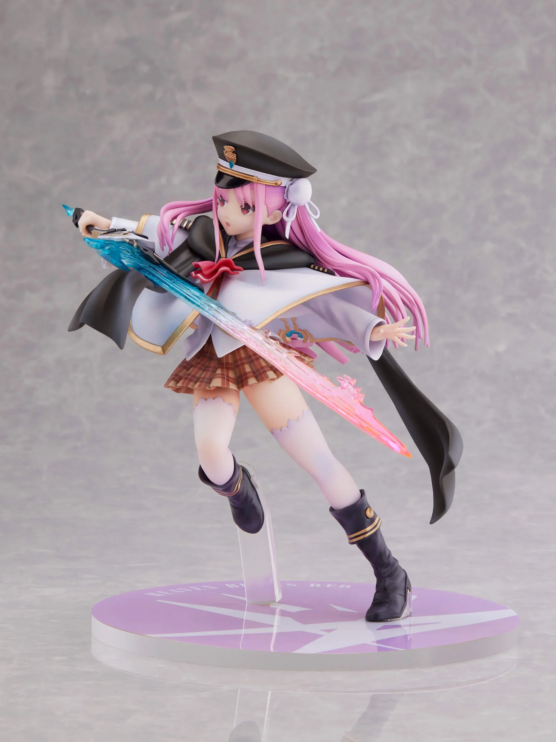 Descubre el apasionante mundo de Estatua Heaven Burns Red Tama Kunimi.