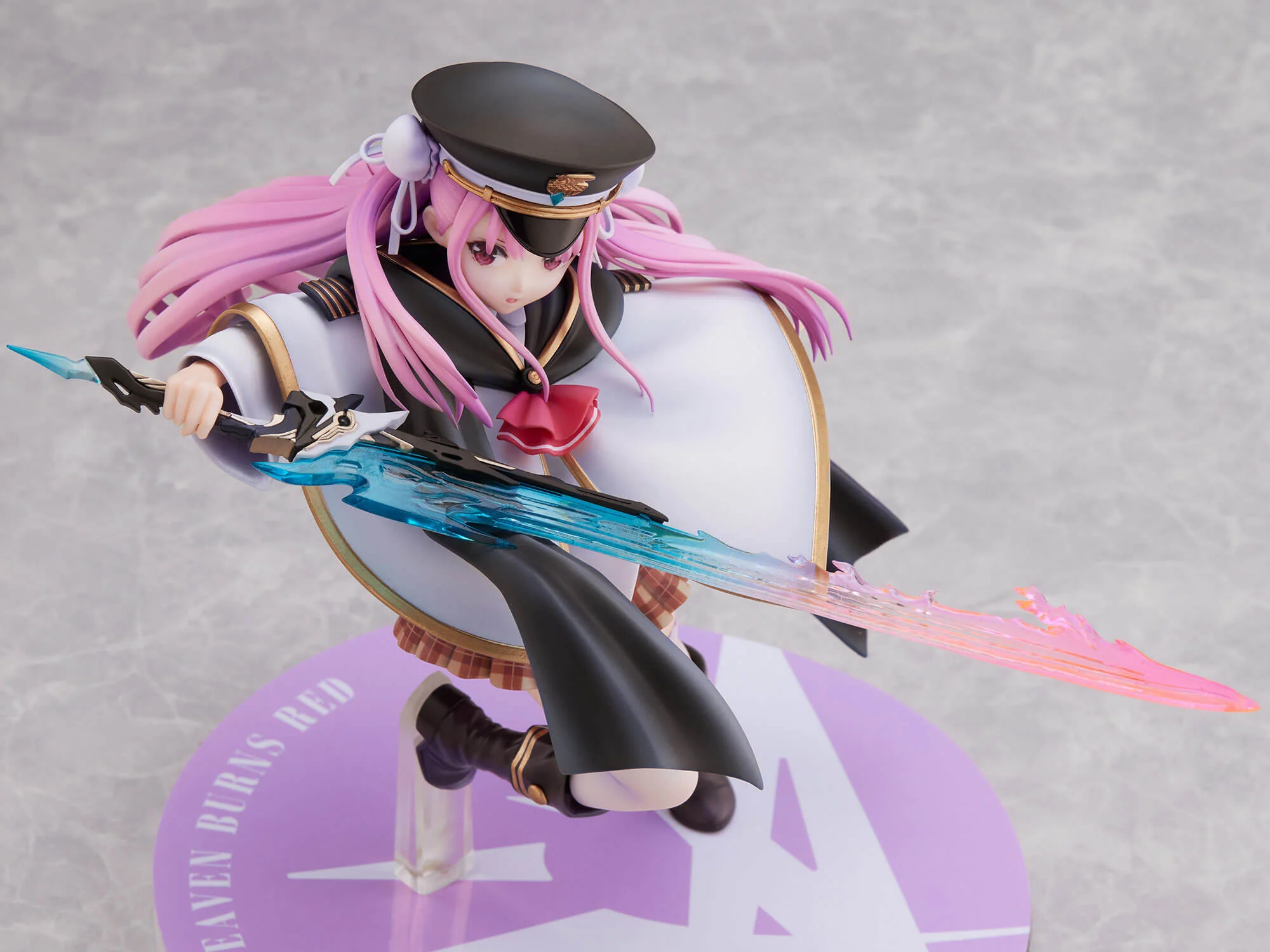 Descubre el apasionante mundo de Estatua Heaven Burns Red Tama Kunimi.