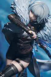 Descubre el apasionante mundo de Estatua Bai Yuekui Ling Cage Incarnation.