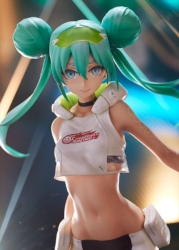Descubre el apasionante mundo de Estatua Racing Hatsune Miku GT Project 2022 Tropical.