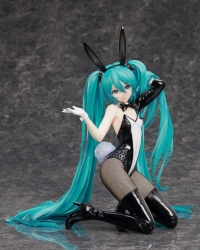 Descubre el apasionante mundo de Estatua Vocaloid Art by SanMuYYB Hatsune Miku Bunny.