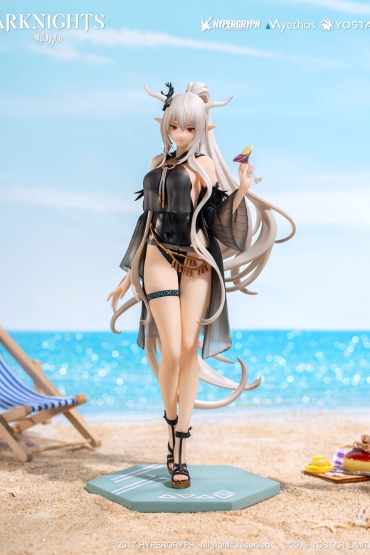 Descubre el apasionante mundo de Estatua Arknights Shining Summer Time Version.