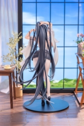 Descubre el apasionante mundo de Estatua Azur Lane Indomitable Ms. Motivationless Maid.