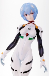 Descubre el apasionante mundo de Estatua Evangelion New Theatrical Edition Rei Ayanami.