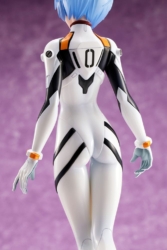 Descubre el apasionante mundo de Estatua Evangelion New Theatrical Edition Rei Ayanami.