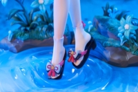 Descubre el apasionante mundo de Estatua Genshin Impact Kamisato Ayaka Flawless Radiance.