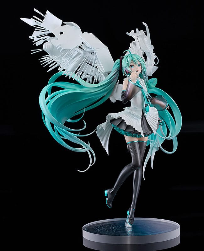 Descubre el apasionante mundo de Estatua Hatsune Miku Happy 16th Birthday Version.