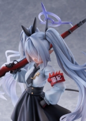 Descubre el apasionante mundo de Estatua Blue Archive Shiromi Iori 24 cm.