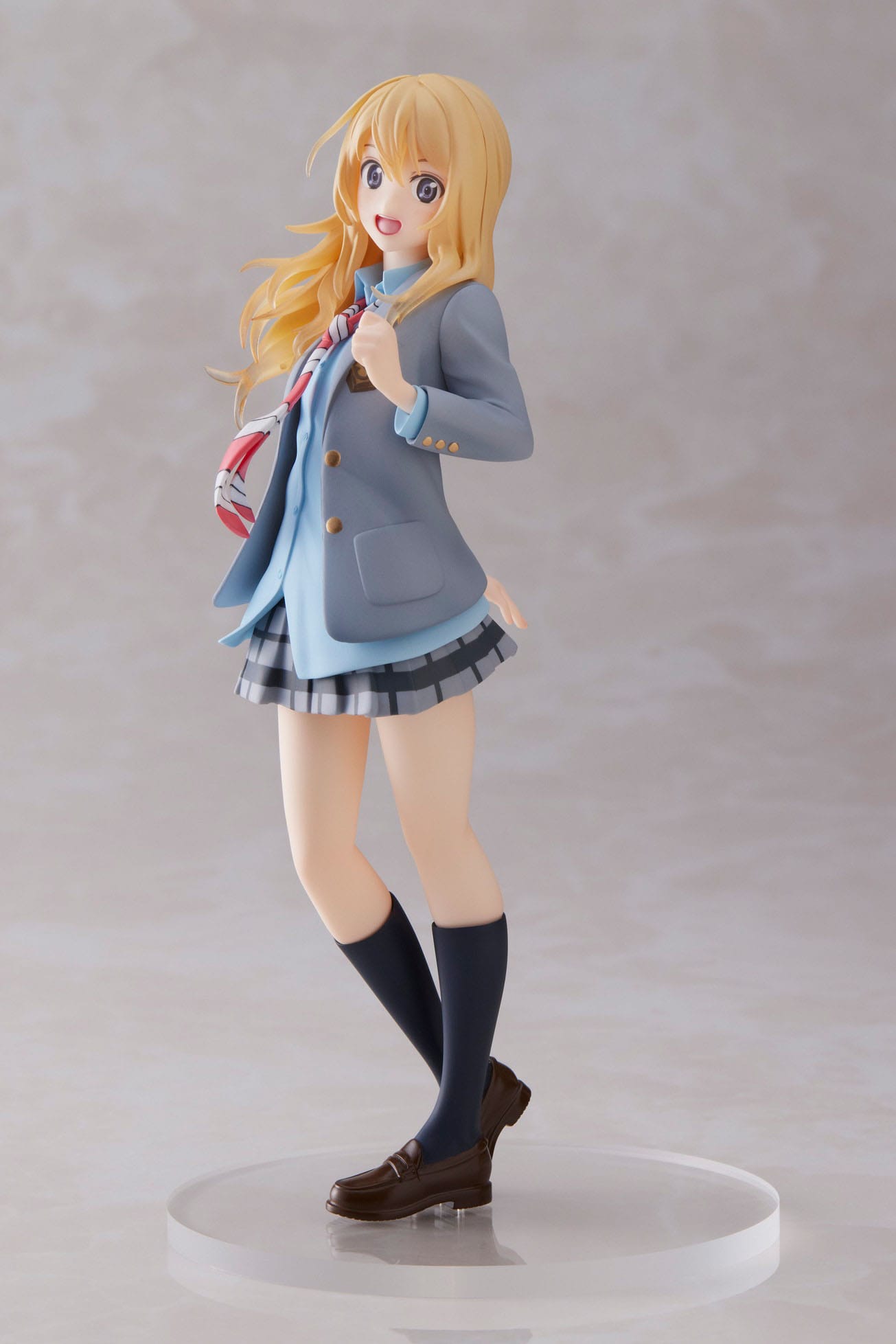 Descubre el apasionante mundo de Estatua Your lie in April Kaori Miyazono School Uniform.
