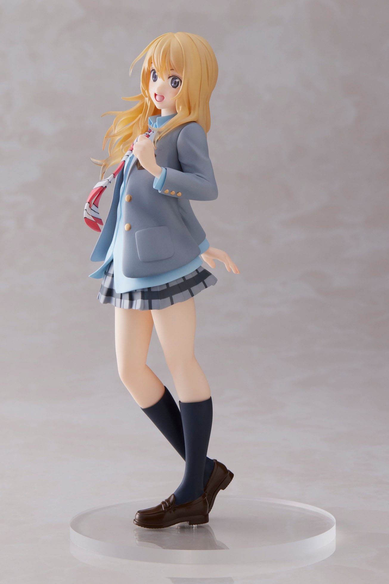 Descubre el apasionante mundo de Estatua Your lie in April Kaori Miyazono School Uniform.