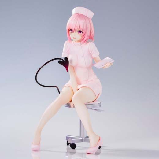 Descubre el apasionante mundo de Estatua Momo Belia Deviluke Nurse Costume.