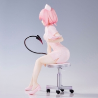 Descubre el apasionante mundo de Estatua Momo Belia Deviluke Nurse Costume.