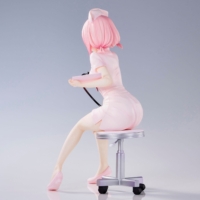 Descubre el apasionante mundo de Estatua Momo Belia Deviluke Nurse Costume.